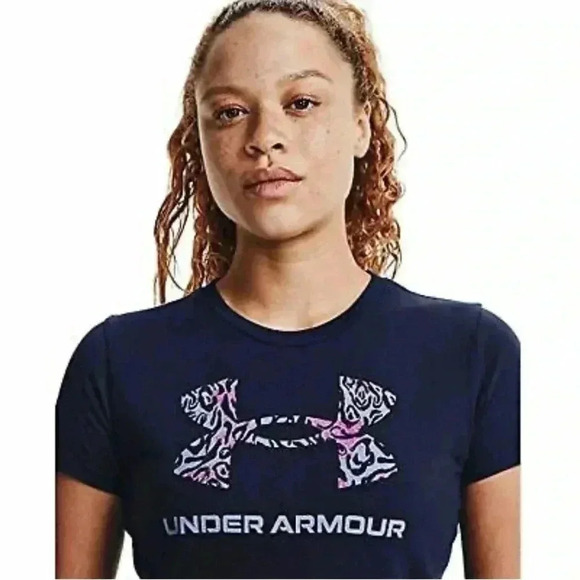 Under Armour, the classic T-shirt size small - Picture 1 of 4